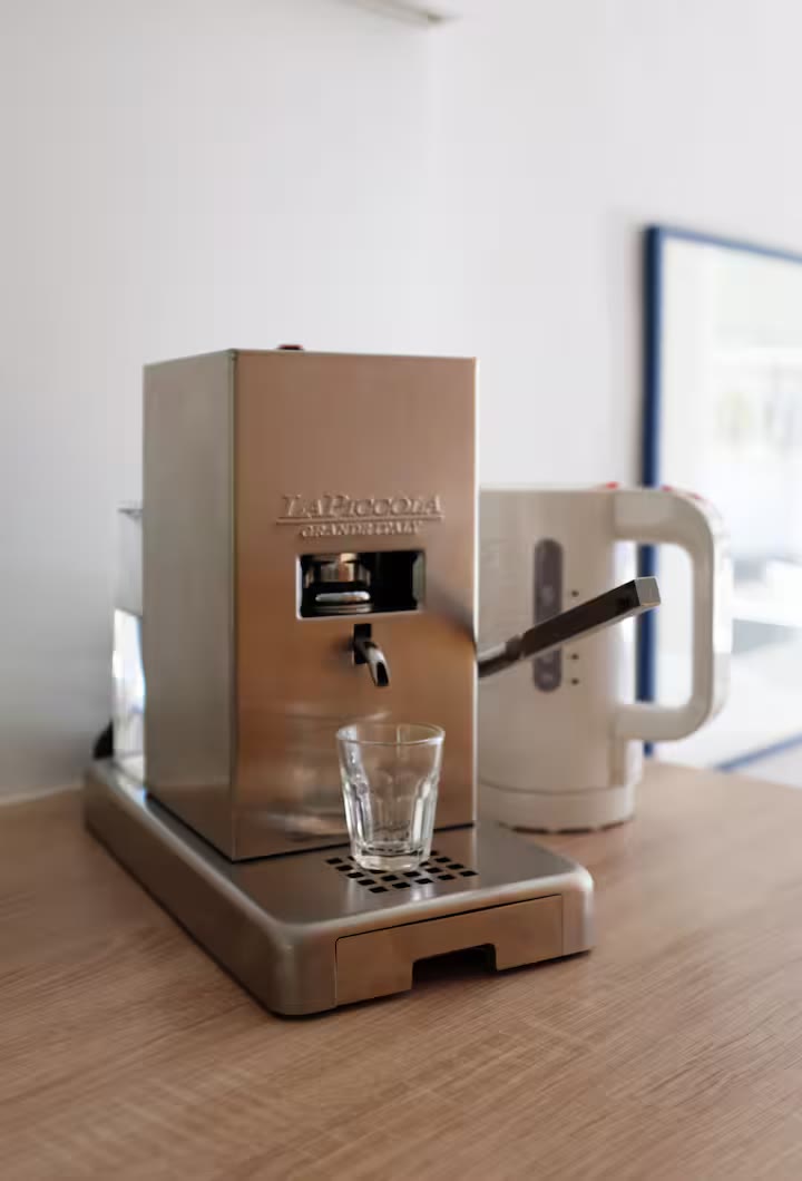 Koffiemachine in de keuken